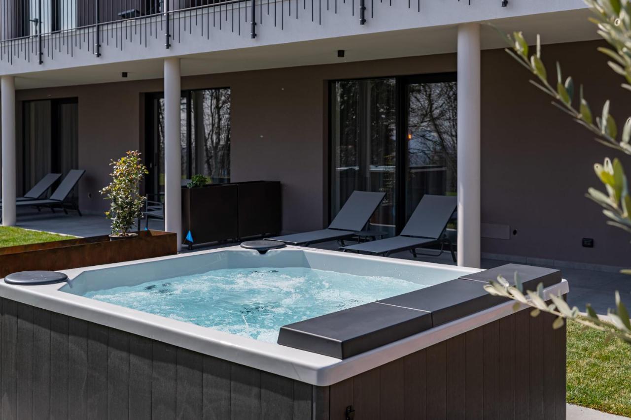 Shiloh Private Luxury Apartments Costermano Exterior foto