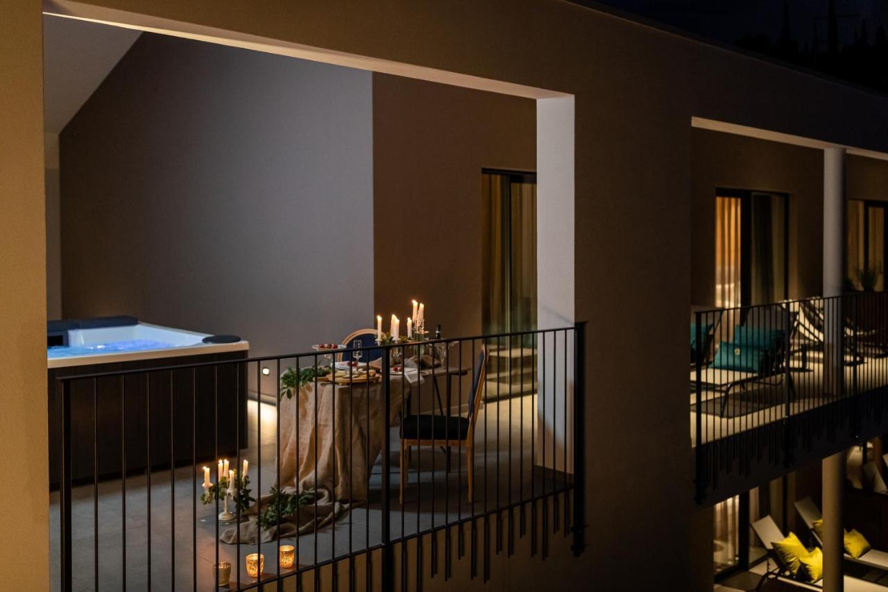 Shiloh Private Luxury Apartments Costermano Exterior foto