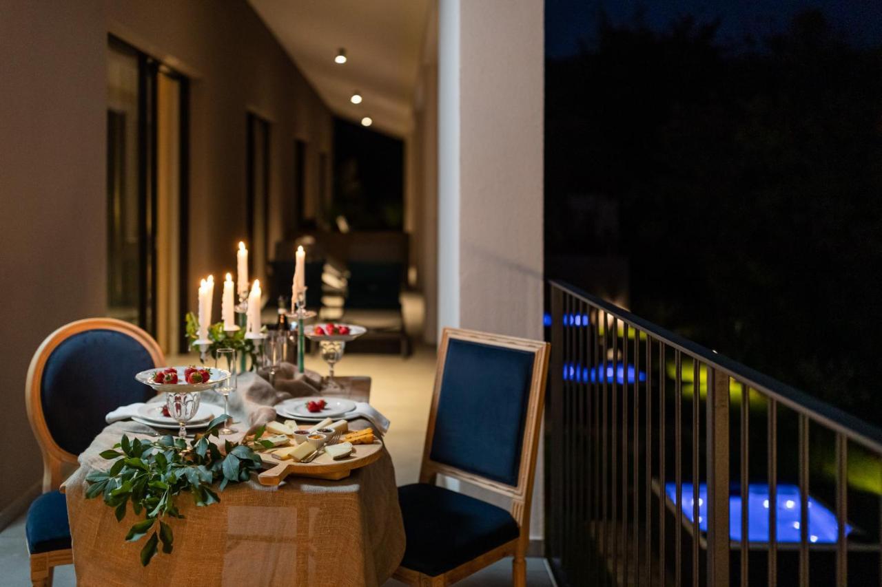 Shiloh Private Luxury Apartments Costermano Exterior foto