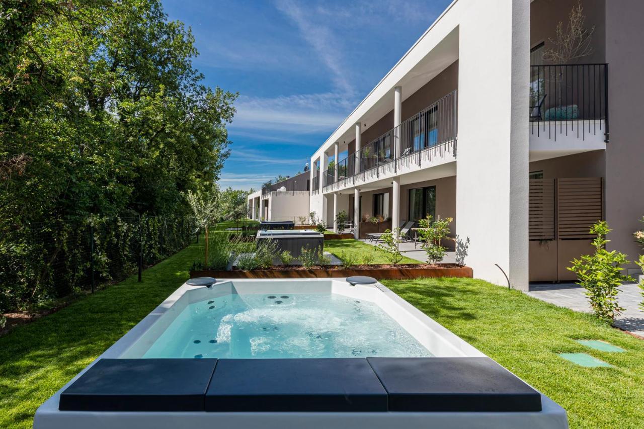 Shiloh Private Luxury Apartments Costermano Exterior foto